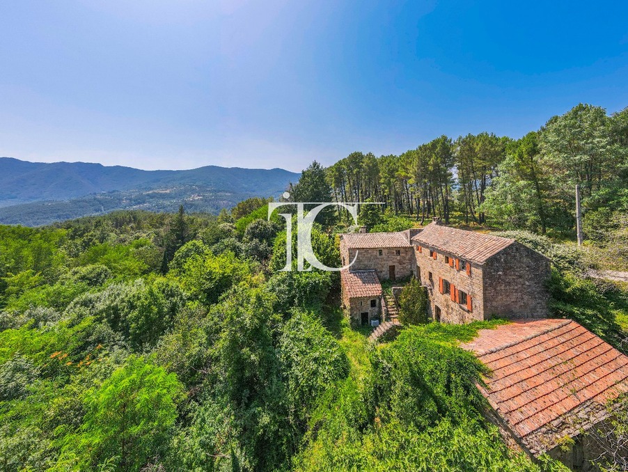 Maison sur Les Salelles ; 390 000 €  ; Vente Réf. 301375813-2408782