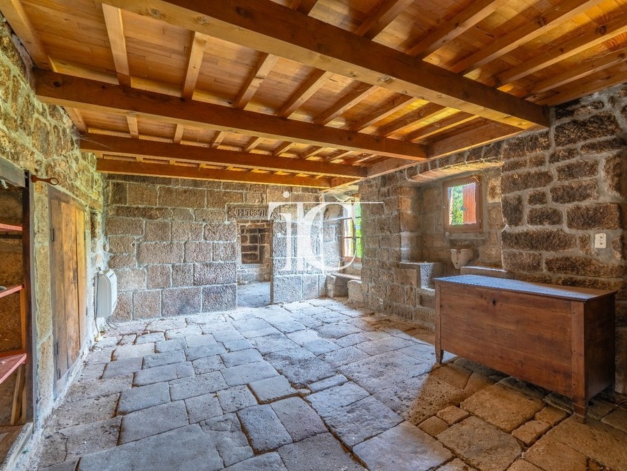 Vente maison 390 000 €  Les Salelles