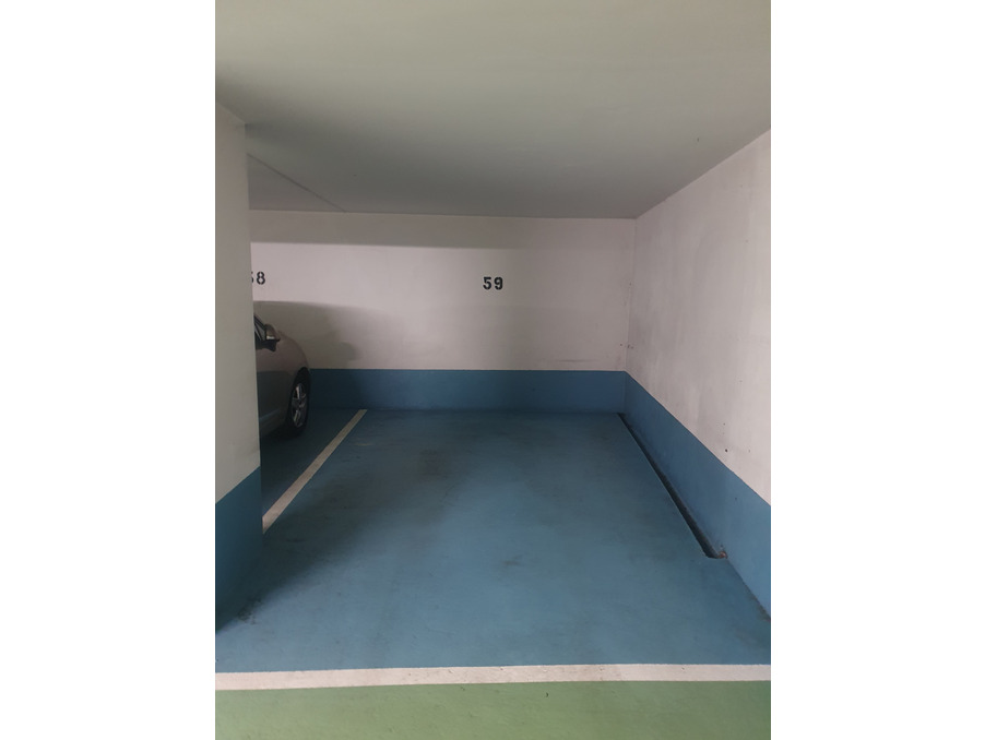 A vendre parking Paris 75012; 25 000 € 