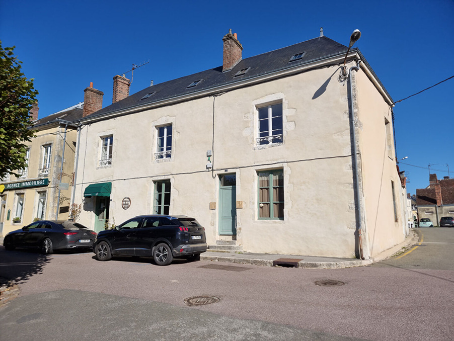 Immeuble 370 000 €  Réf. 3341 Belleme