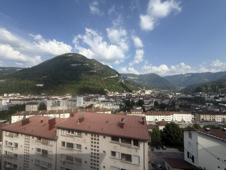 Vente appartement 80 000 €  Saint-Claude