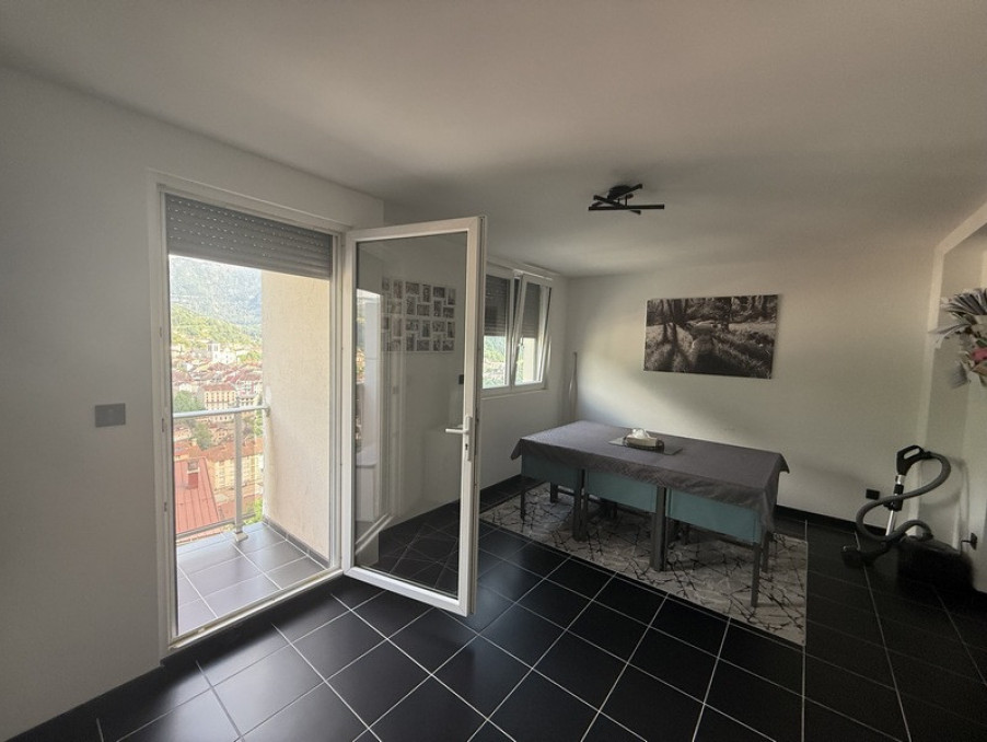 Vente appartement 80 000 €  Saint-Claude
