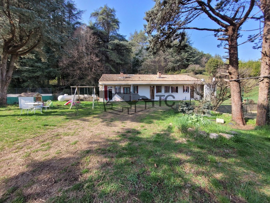 A vendre maison Saint Ambroix 30500; 178 000 € 