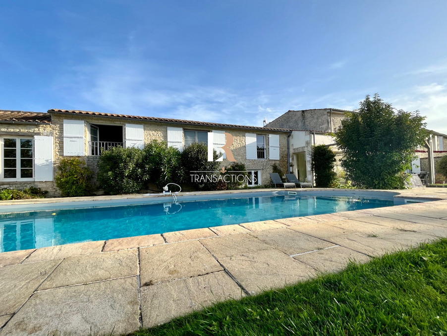 Maison sur La Rochelle ; prix nous consulter ; A vendre Réf. A10307