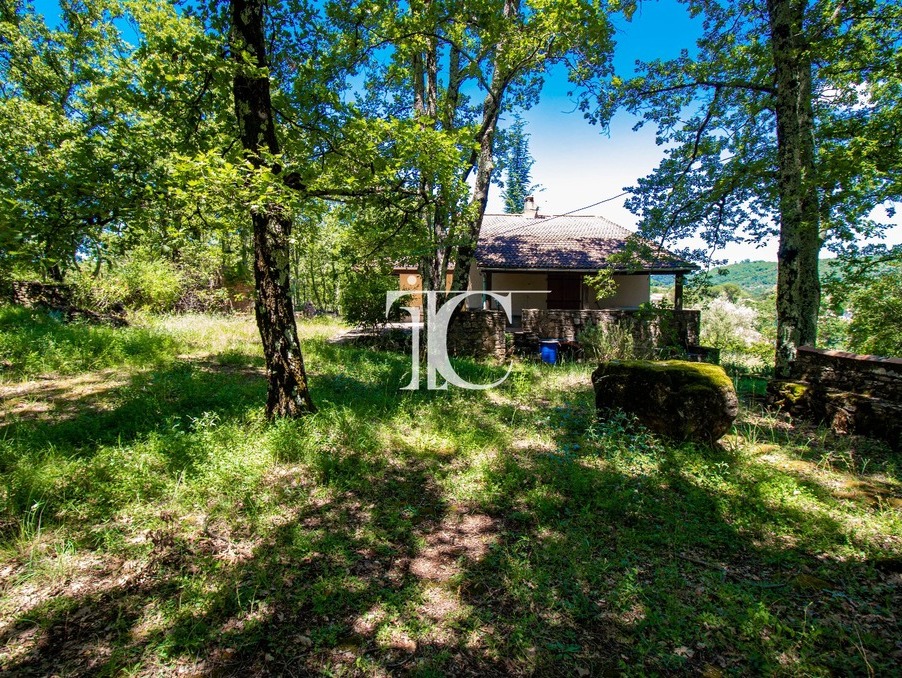 Maison sur Saint Ambroix ; 275 000 €  ; Vente Réf. 301374950-2502878