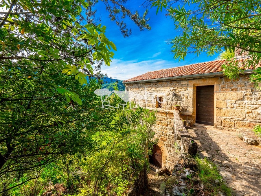 A vendre maison Les Vans 07140; 330 000 € 