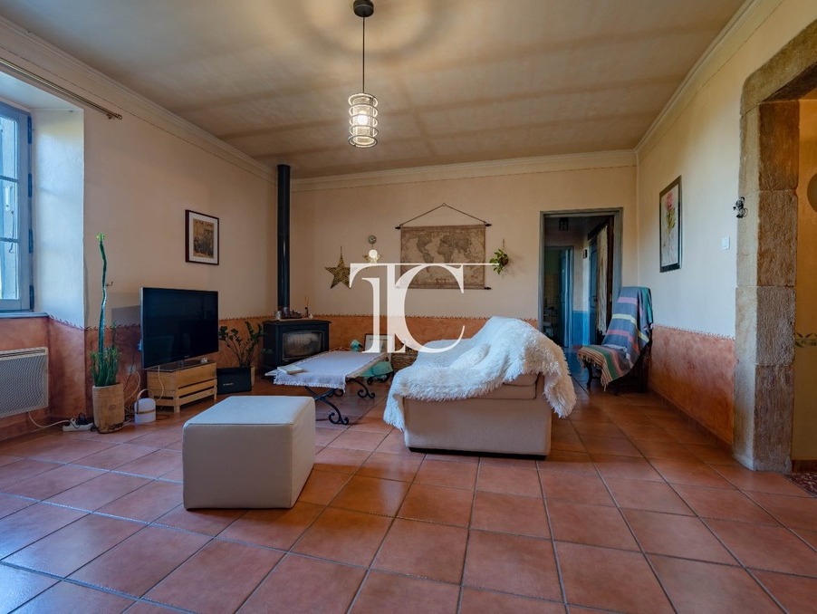 A vendre maison Les Vans 07140; 475 000 € 