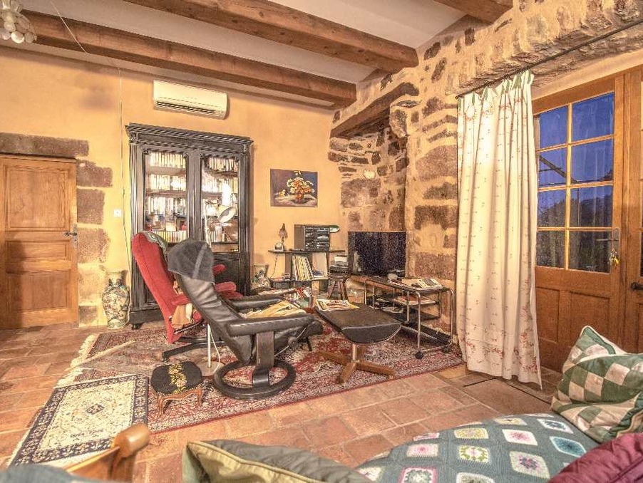 Vente maison 300 000 €  Les Vans