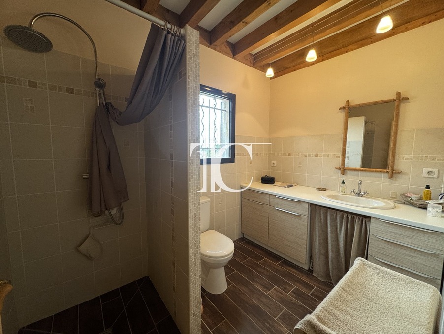 A vendre maison Les Vans 07140; 385 000 € 
