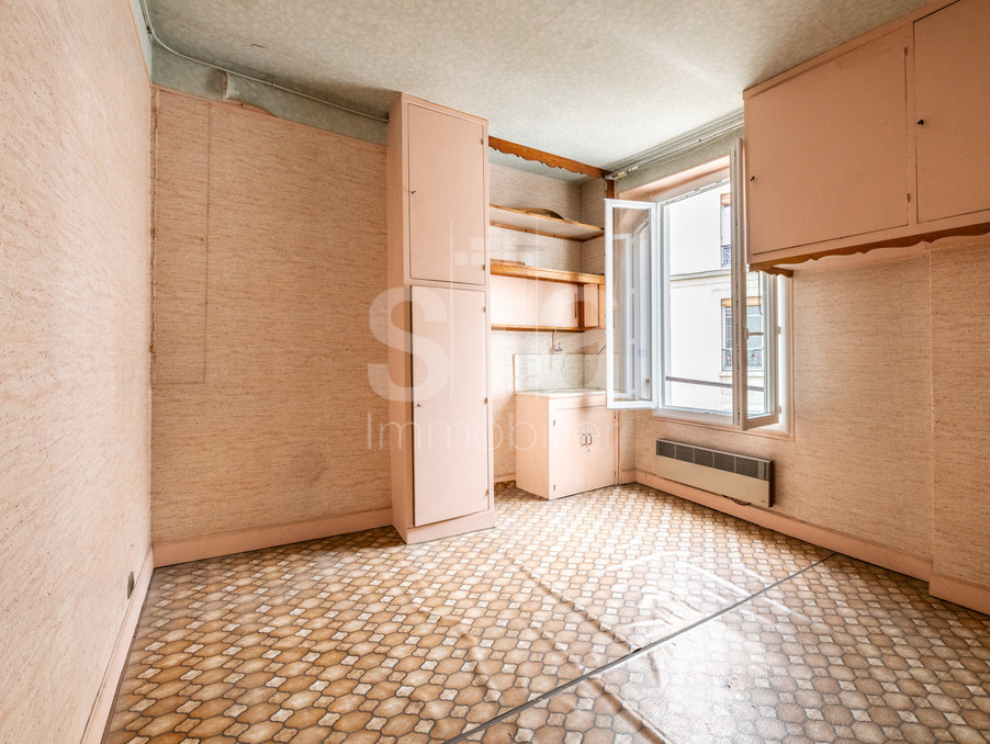 Vente appartement 105 000 €  Paris
