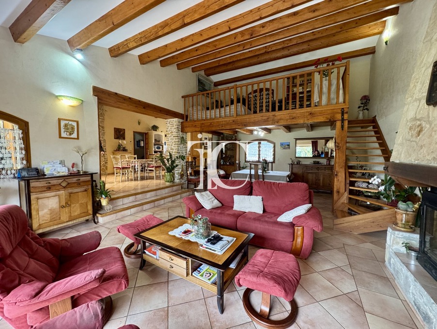 Vente maison 499 000 €  Barjac