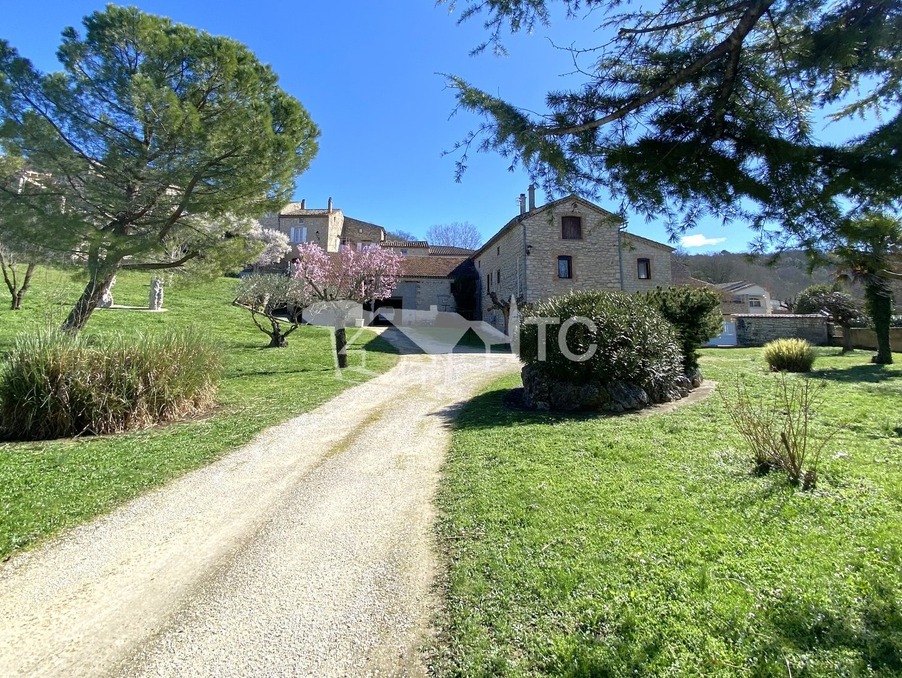 Vente maison 495 000 €  Barjac