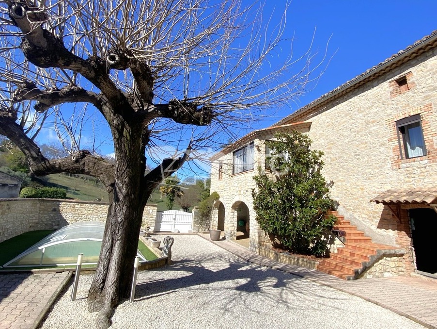 Vente maison 495 000 €  Barjac