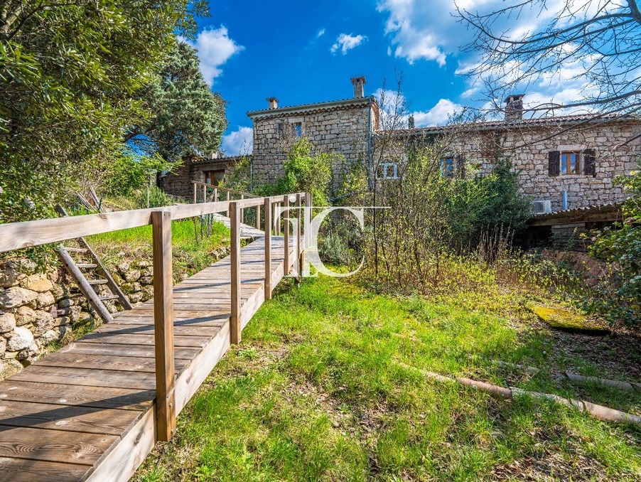 Vente maison 650 000 €  Les Vans
