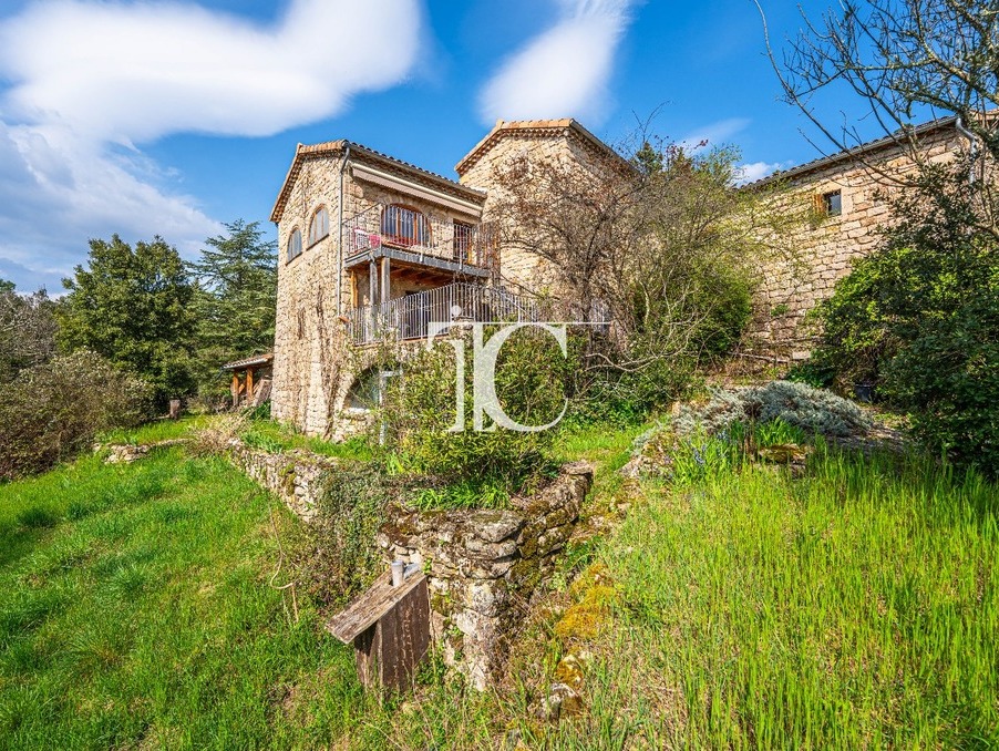 A vendre maison Les Vans 07140; 650 000 € 