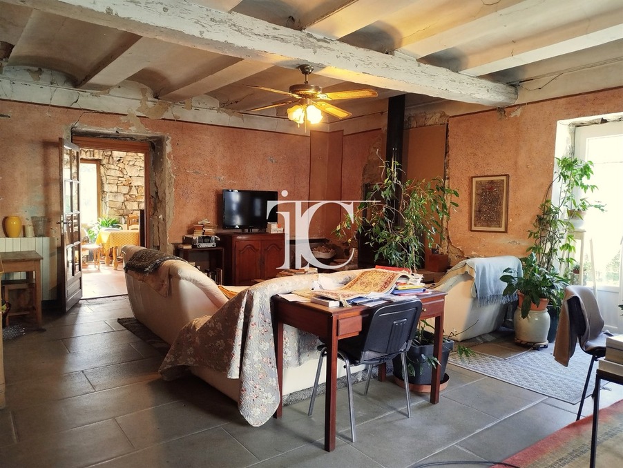 Maison sur Banne ; 309 000 €  ; A vendre Réf. 301376110-2504936