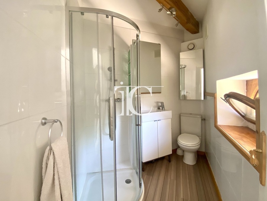 Vente maison 399 000 €  Barjac