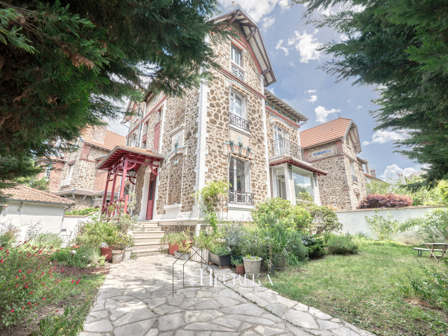 Maison sur La Varenne St Hilaire ; 1 085 000 €  ; A vendre Réf. 507 bis
