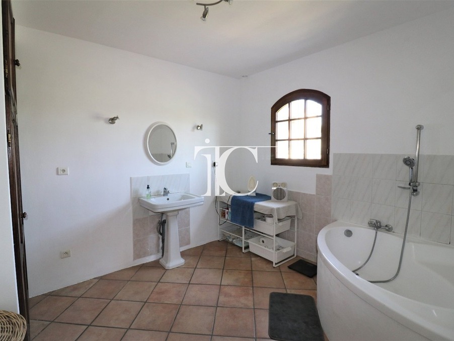 A vendre maison Les Mages 30960; 371 000 € 