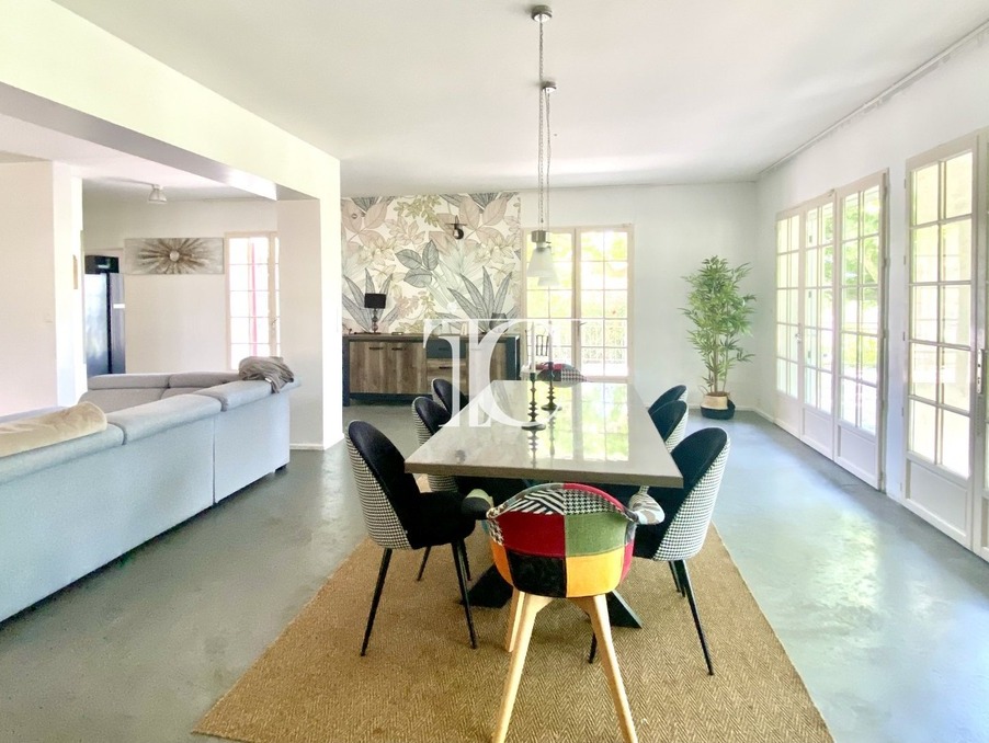 Maison sur Saint Ambroix ; 415 000 €  ; Achat Réf. 301376145-2505961