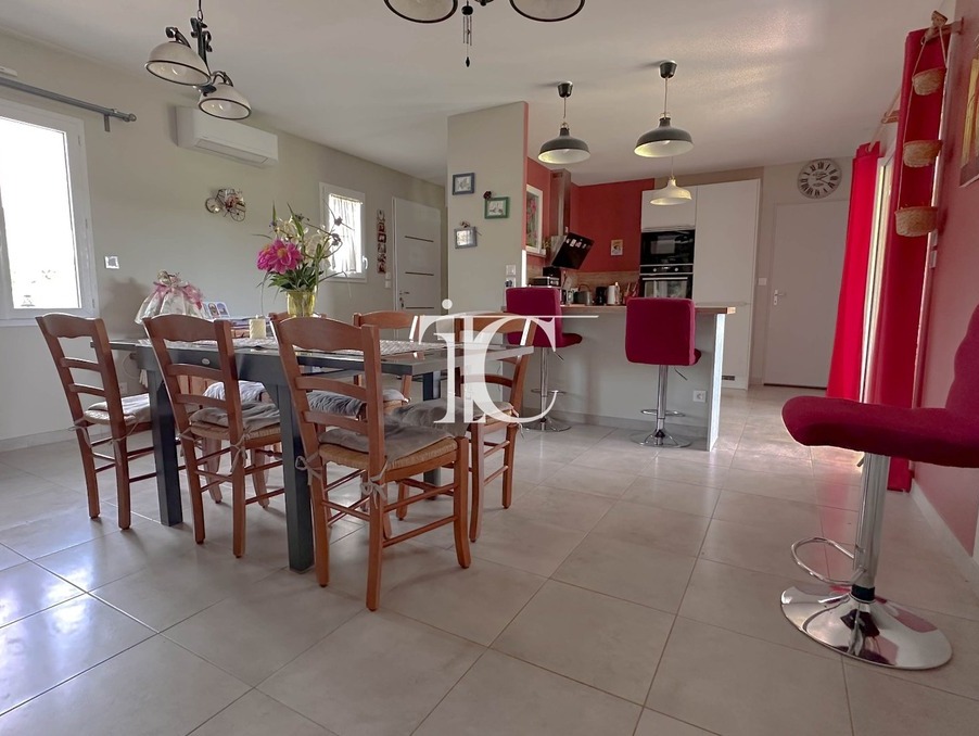 Maison sur Saint Bres ; 265 000 €  ; A vendre Réf. 301376150-2505965