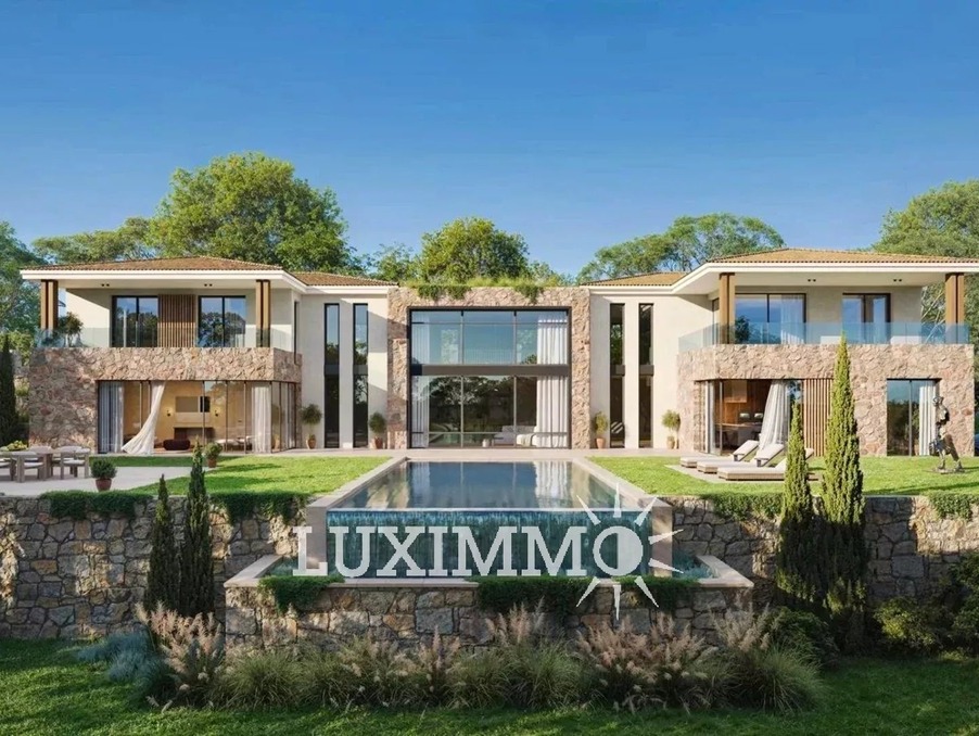 Maison 15 300 000 €  sur Mougins (06250) - Réf. 83821082