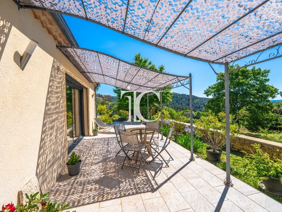 Maison sur Les Vans ; 596 000 €  ; A vendre Réf. 301374308-2506988