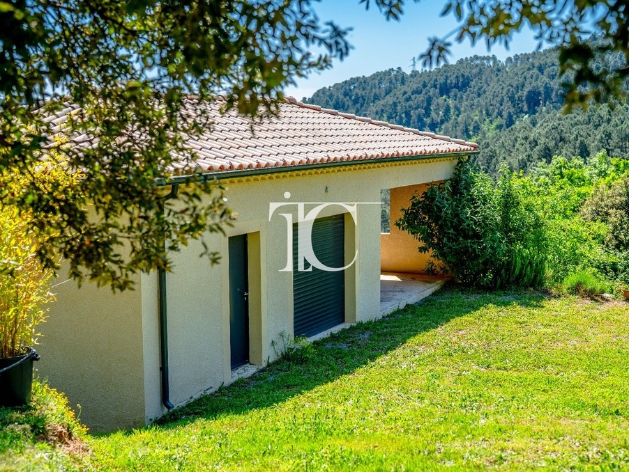 A vendre maison Les Vans 07140; 596 000 € 