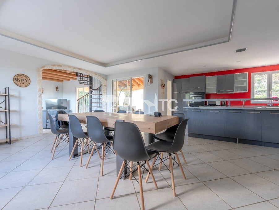 Vente maison 359 000 €  Banne