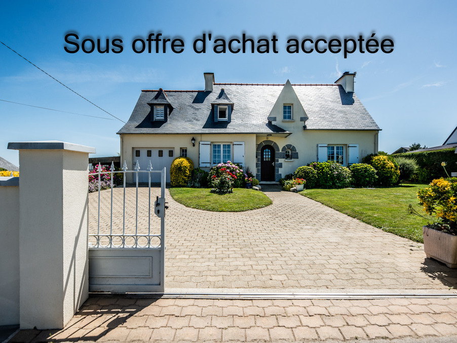 Maison sur Saint-Pabu ; 418 000 €  ; Vente Réf. 91425