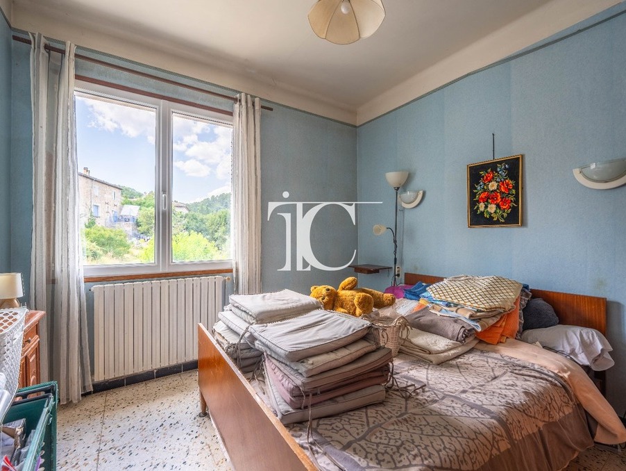 A vendre maison Banne 07460; 260 000 € 