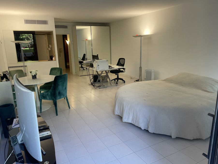 Appartement 2 950 000 €  sur Monaco (98000) - Réf. PAVMCSST