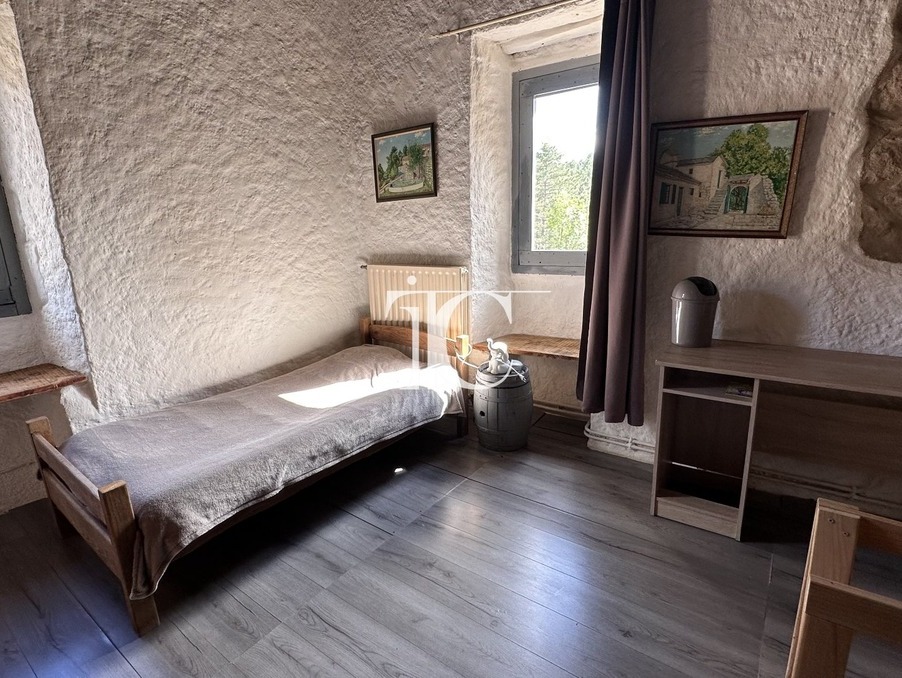 Propriété sur Les Vans ; 748 000 €  ; Vente Réf. 301376221-25071007