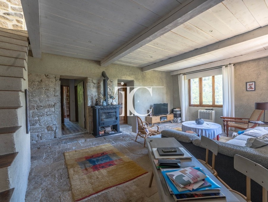 A vendre maison Les Vans 07140; 574 000 € 