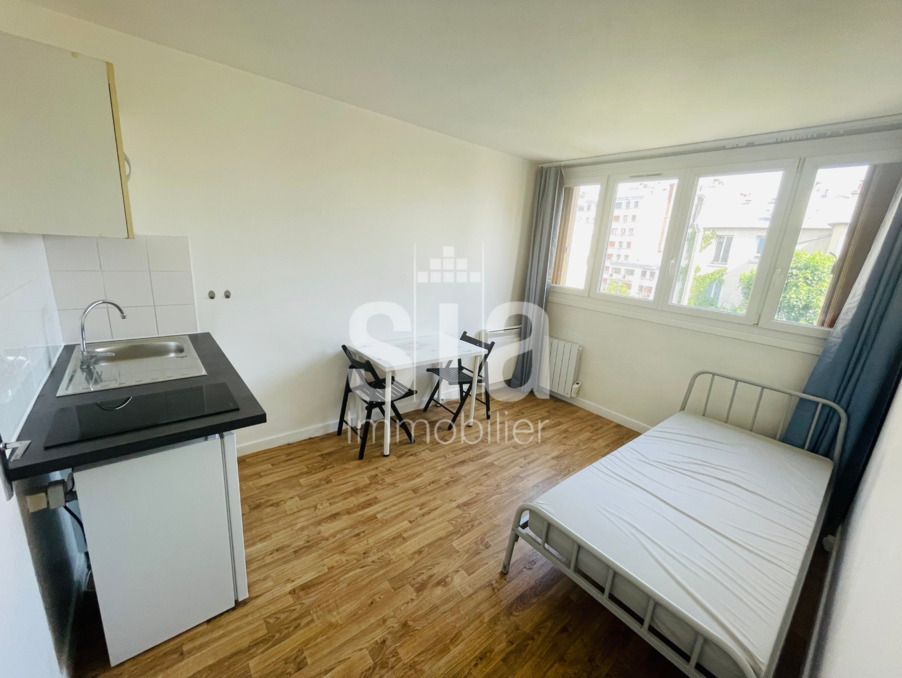 Appartement 160 500 €  sur Paris (75020) - Réf. CLVST360001946