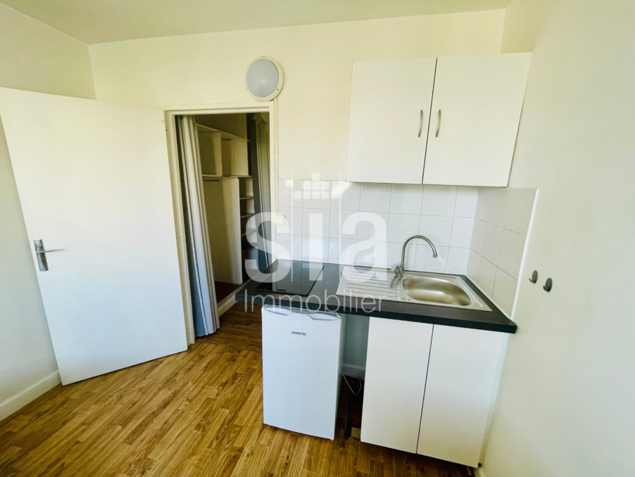 Appartement 160 500 €  sur Paris (75020) - Réf. CLVST360001946