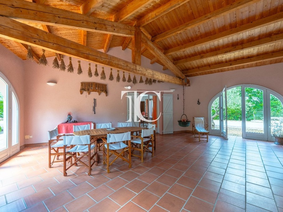 A vendre maison Les Vans 07140; 652 000 € 