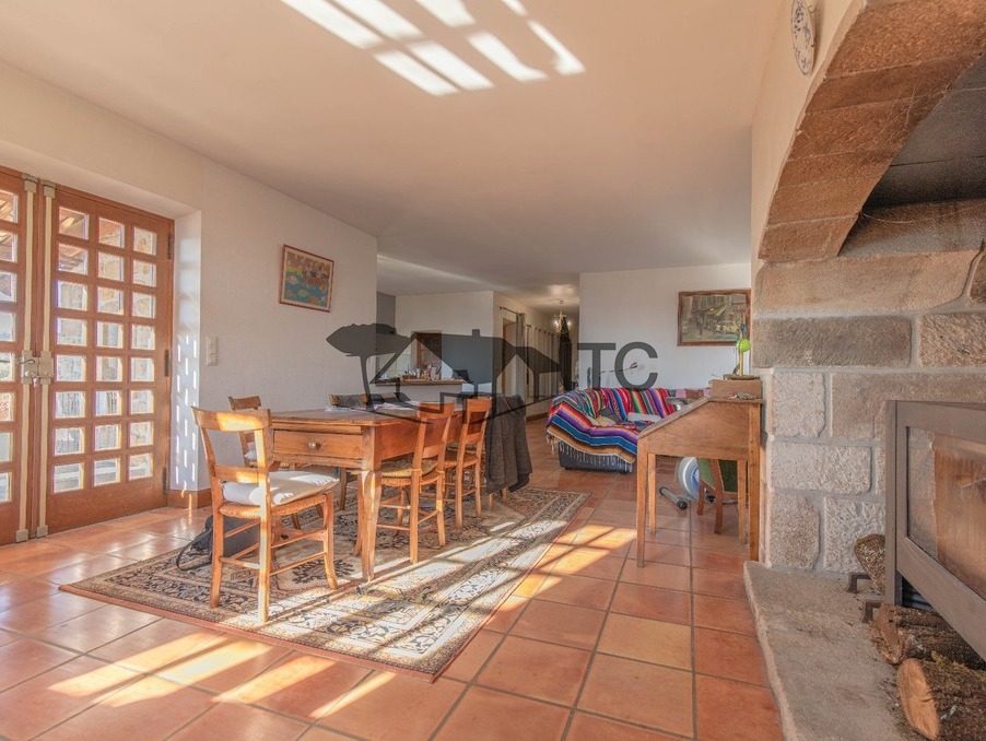 Maison sur Les Vans ; 759 000 €  ; A vendre Réf. 301376253-25071025