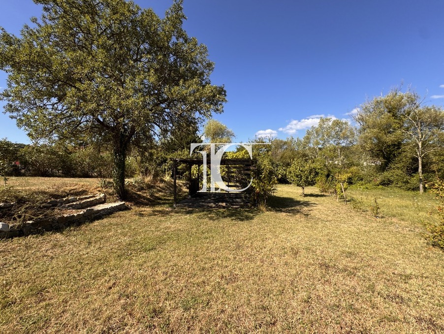 Maison sur Banne ; 218 000 €  ; Vente Réf. 301376244-25071026