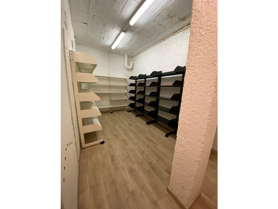 A louer local commercial 400 €  Monaco