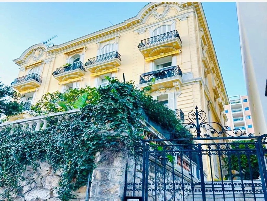 Vente appartement 830 000 €  Beausoleil