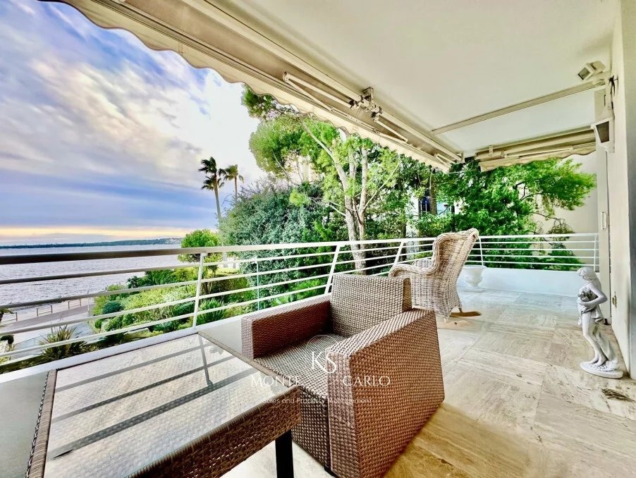 Appartement 2 800 000 €  sur Cannes (06400) - Réf. 86152461