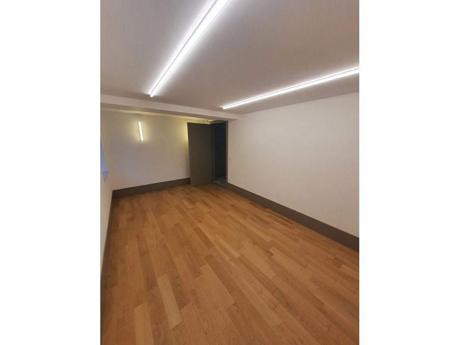 Maison sur Roquebrune-Cap-Martin ; 3 800 000 €  ; Vente Réf. 83804110