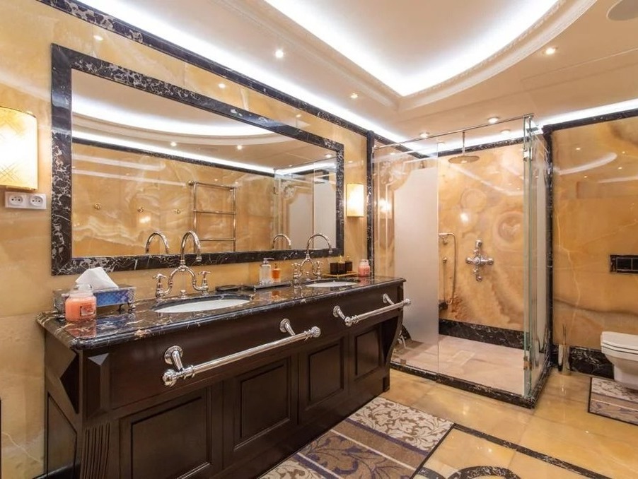 A vendre maison Antibes 06600; 25 000 000 € 