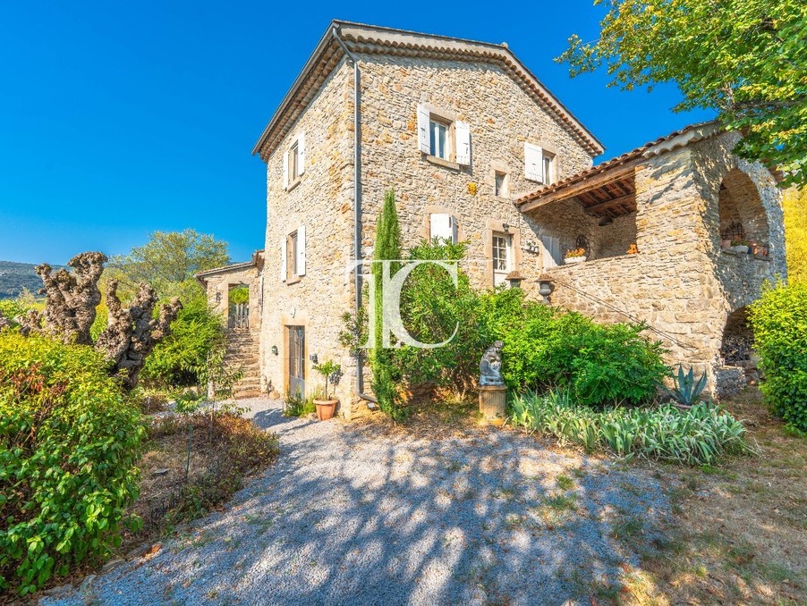 Maison sur Les Vans ; 650 000 €  ; A vendre Réf. 301376261-25091036