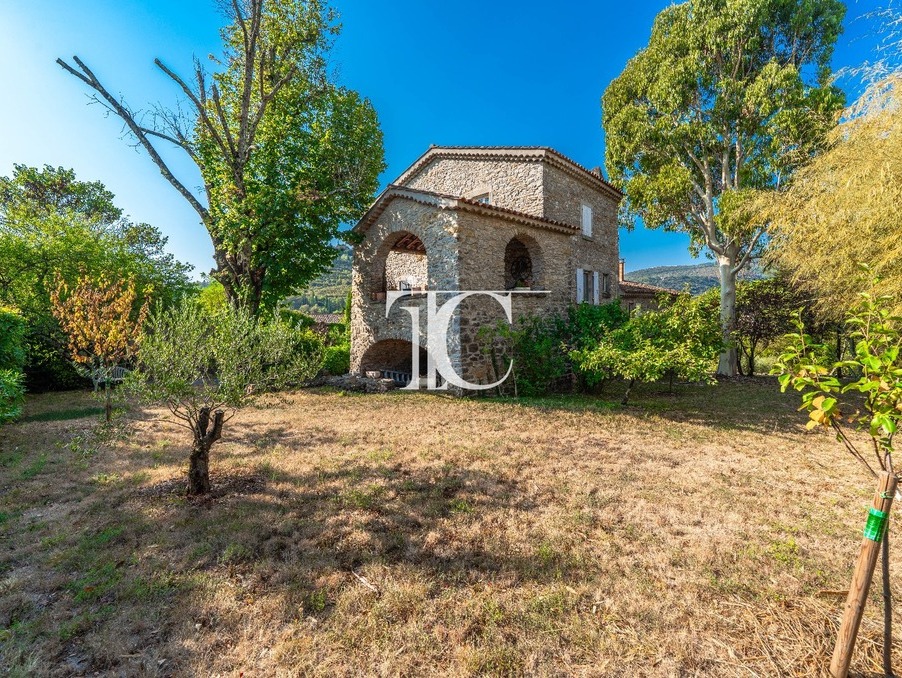 Vente maison 650 000 €  Les Vans