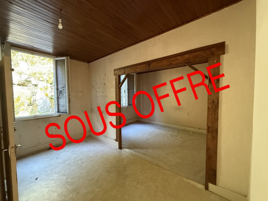 A vendre maison Saint-Claude 39200; 27 000 € 