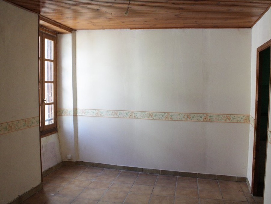 A vendre immeuble Saint Ambroix 30500; 50 000 € 