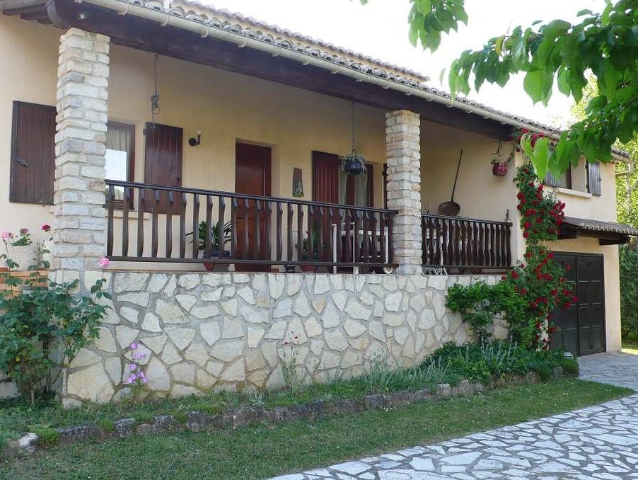 A vendre maison Saint Ambroix 30500; 212 000 € 