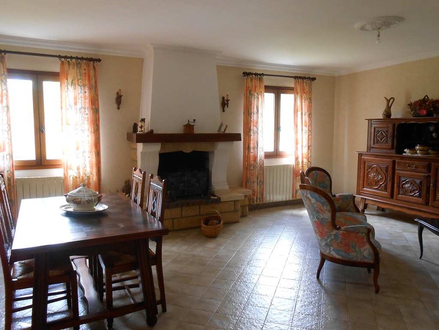 Maison sur Saint Ambroix ; 212 000 €  ; Achat Réf. 301371777-1705207
